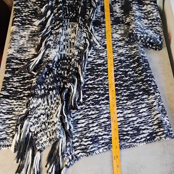 Kate & Mallory Knit Fringe Cardigan Sweater Womens Large Black White Open Boho - Picture 8 of 10